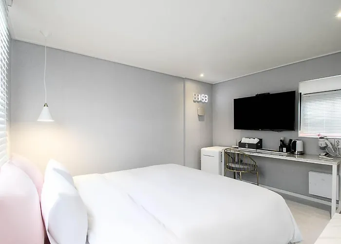 Hotel Momo Juice Haeundae